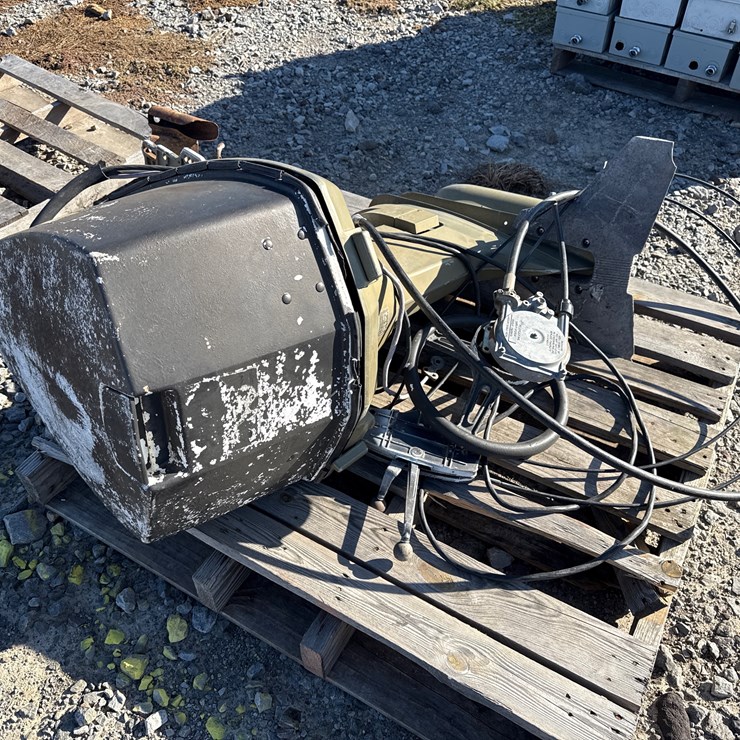 #26195 • 65HP Outboard Motor