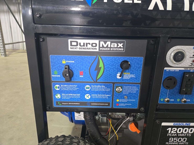 new/unused-duro-max-dual-fuel-xp12000hx-portable-generator-image-6