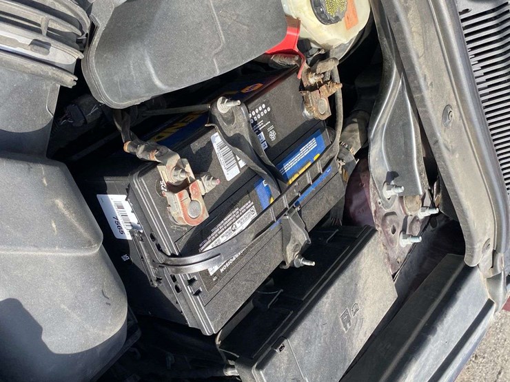 2016-ford-explorer-image-26