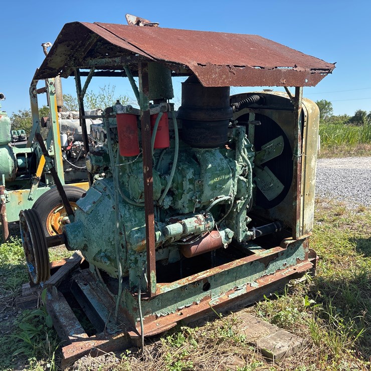 #113 • DETRIOT DIESEL ENGINE ON SKID