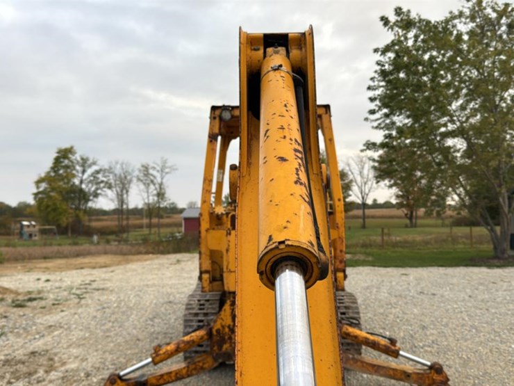 1990-deere-455g-image-29