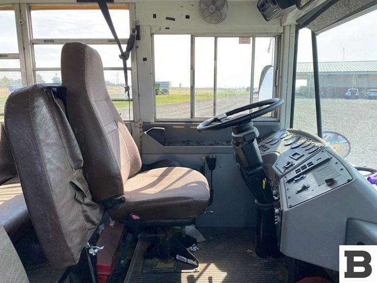 2003-bluebird-all-american-image-26