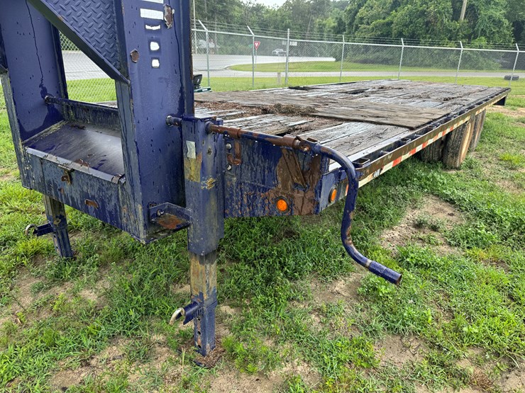 #22-•-#120a-•-rolls-rite-dual-axle-gooseneck-trailer-image-3