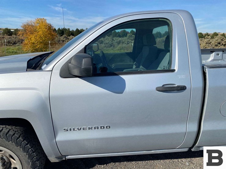 2017-chevrolet-silverado-1500-image-11