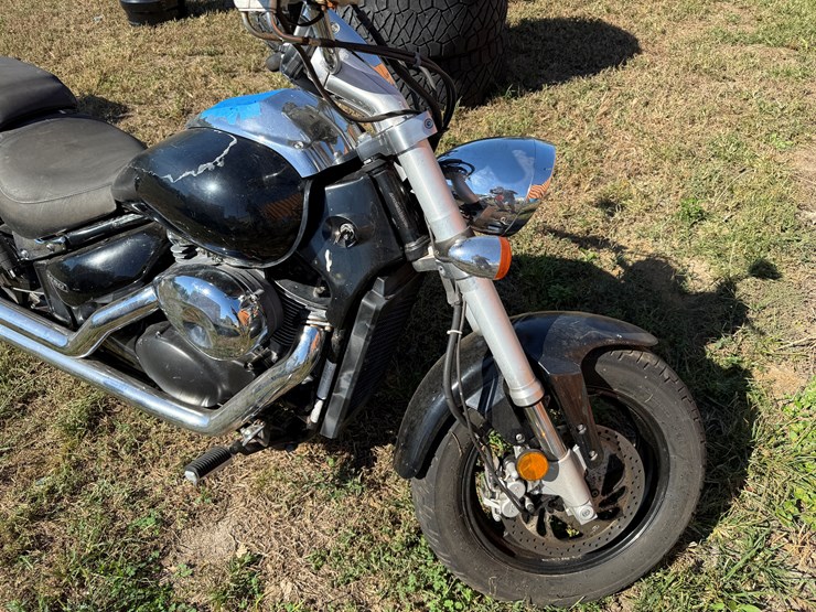 #100-•-#238-•-suzuki-motorcycle-image-4