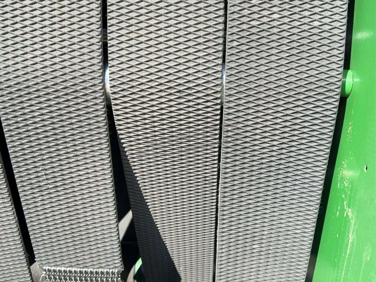 john-deere-458-image-16