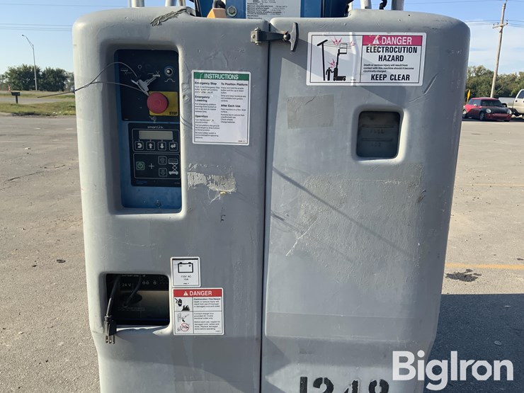 2012-genie-gr12-image-12