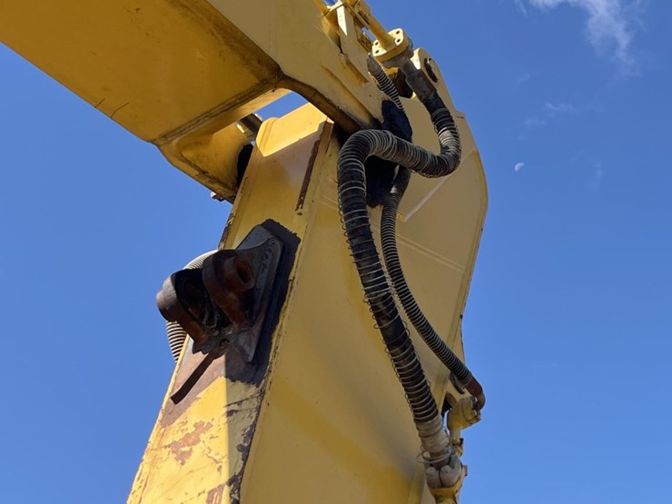 komatsu-pc228us-lc-image-38