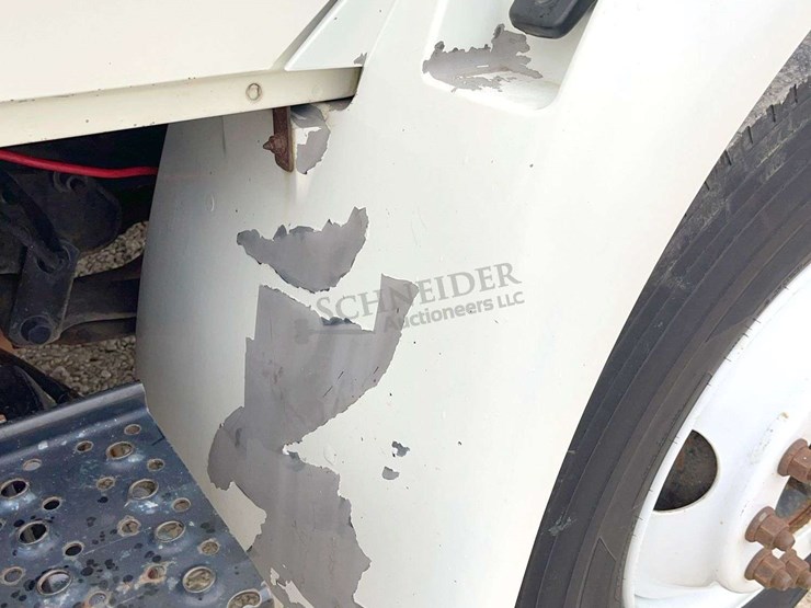 2003-international-durastar-4400-image-18