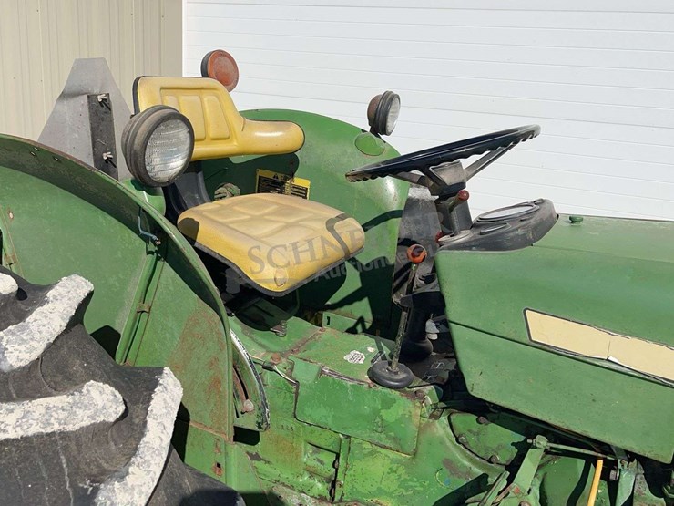 john-deere-2240-image-17
