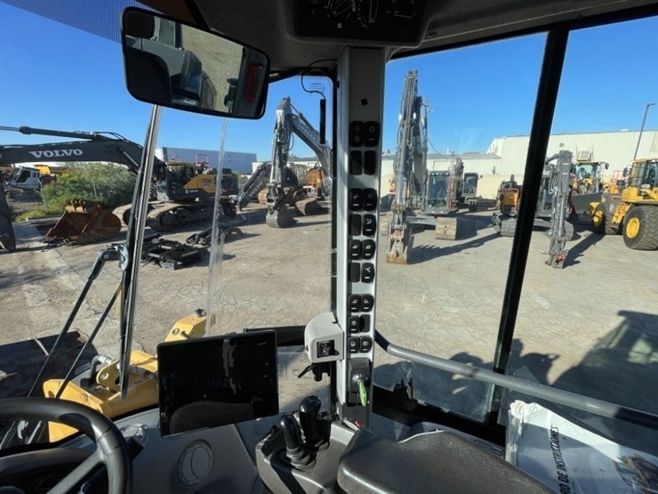 2020-volvo-l70h-image-24