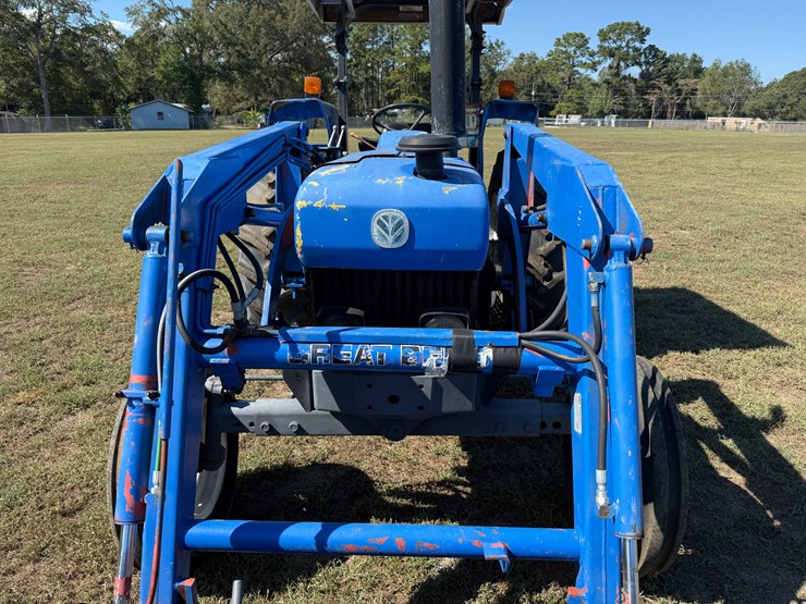 new-holland-4630-image-12