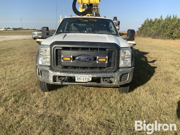 2015-ford-f550-image-2