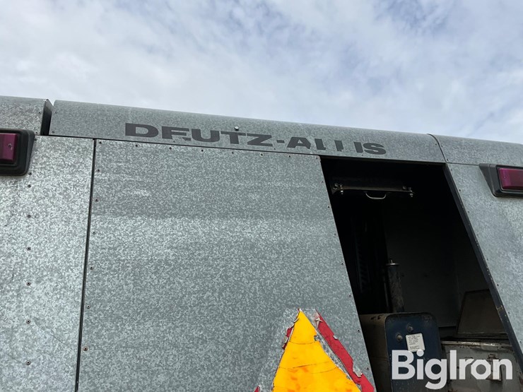 1988-gleaner-r50-image-16