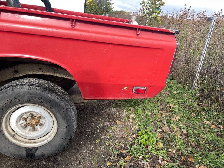 #1374-•-1976-chevrolet-luv-4x4-(has-wi-title)-(of)-image-65