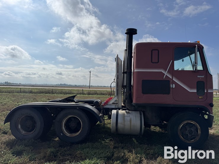 1975-gmc-astro-image-4