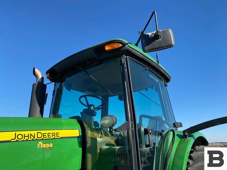 2008-john-deere-8330-image-28