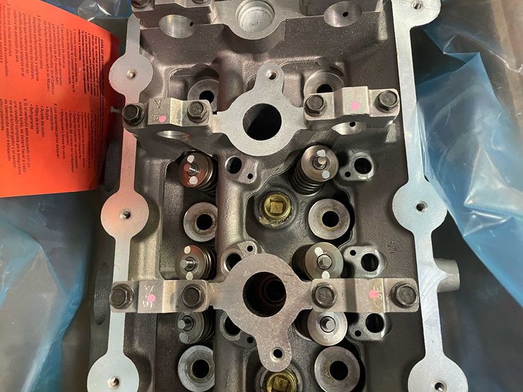 #8548-•-mopar-heads-(pr8)-image-40