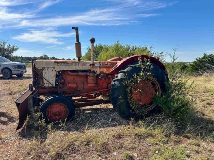 case-930-tractor-w/-8’-blade,-tree-shear-image-3