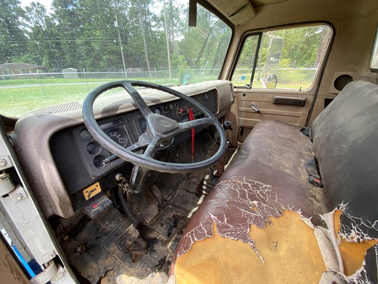 international-s1600-image-34