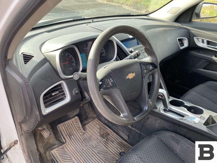 2014-chevrolet-equinox-image-21