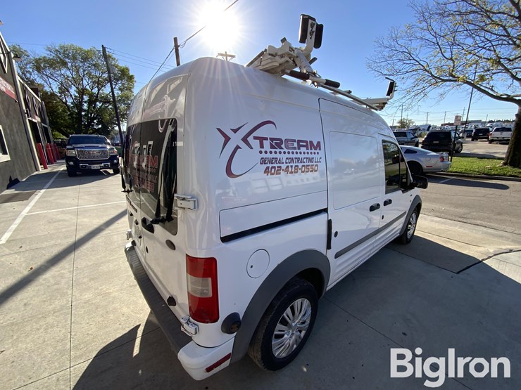 2010-ford-transit-connect-image-17