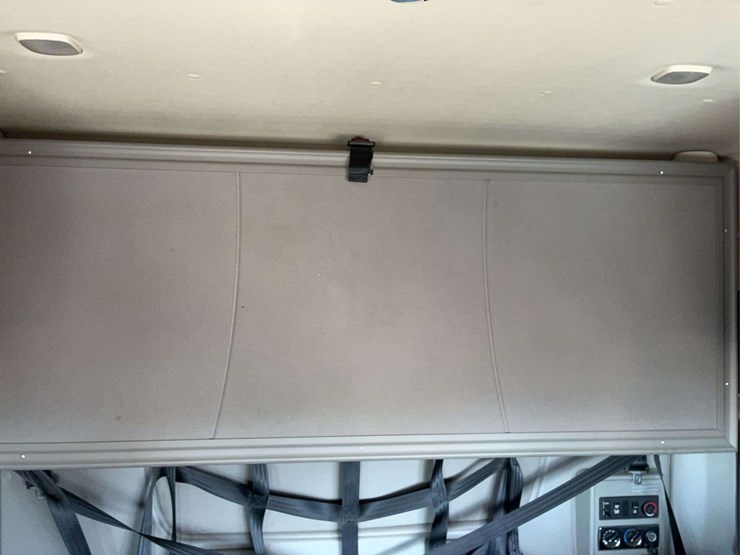 2017-international-prostar-image-21