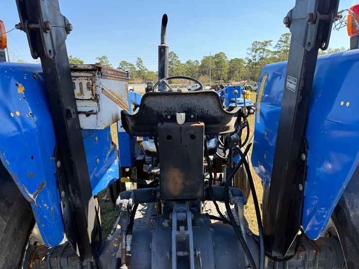 new-holland-4630-image-6