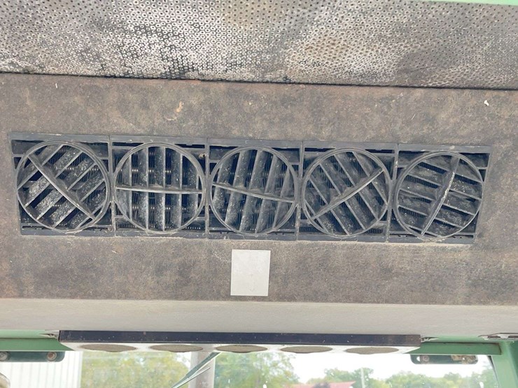 john-deere-2840-image-45