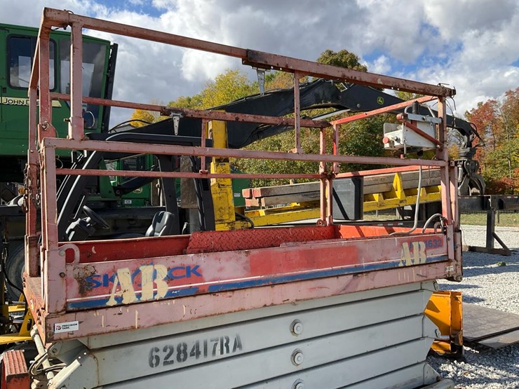 2006-skyjack-sjiii4632-image-9