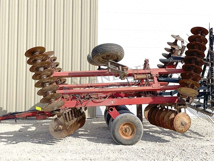 international-496-image-4