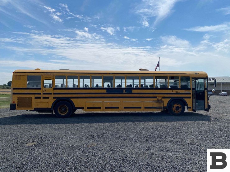 2003-bluebird-all-american-image-7