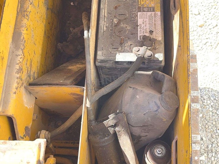 john-deere-450-image-28