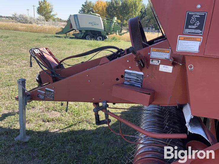 1998-hesston-4910-image-9