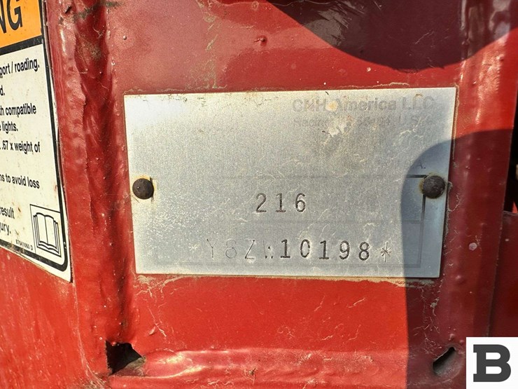 new-holland-216-image-13