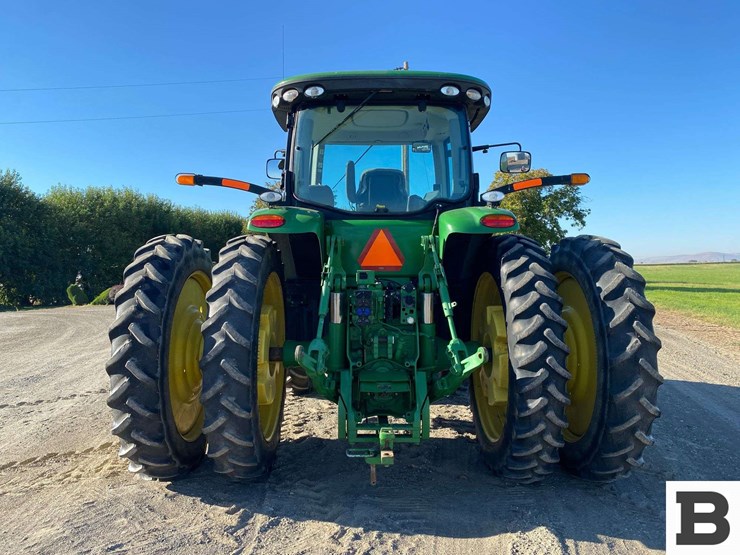 2011-john-deere-8285-tractor-image-4