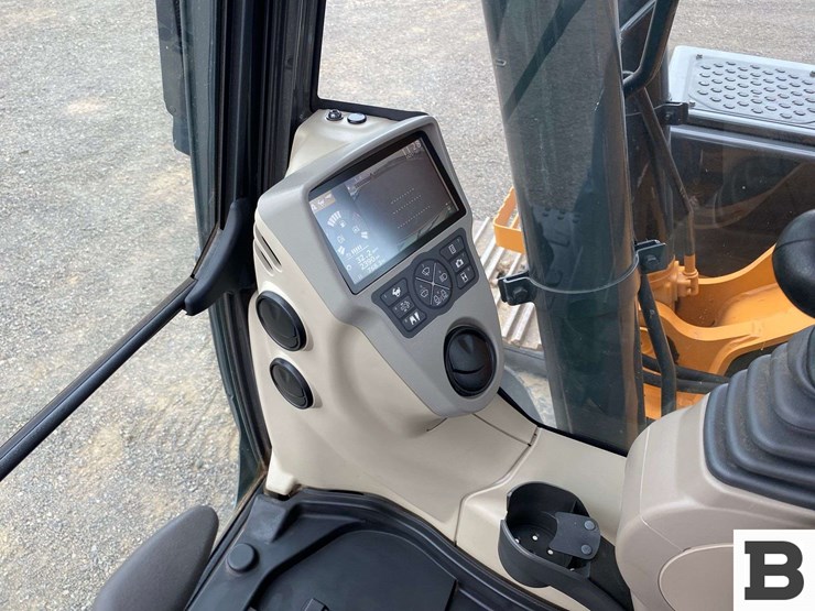 2016-case-cx160d-image-76