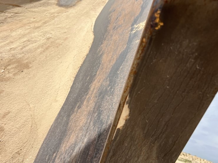 2020-volvo-a60h-image-36