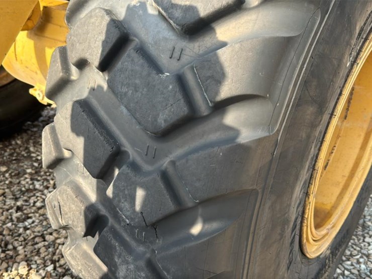 2007-caterpillar-928g-image-31