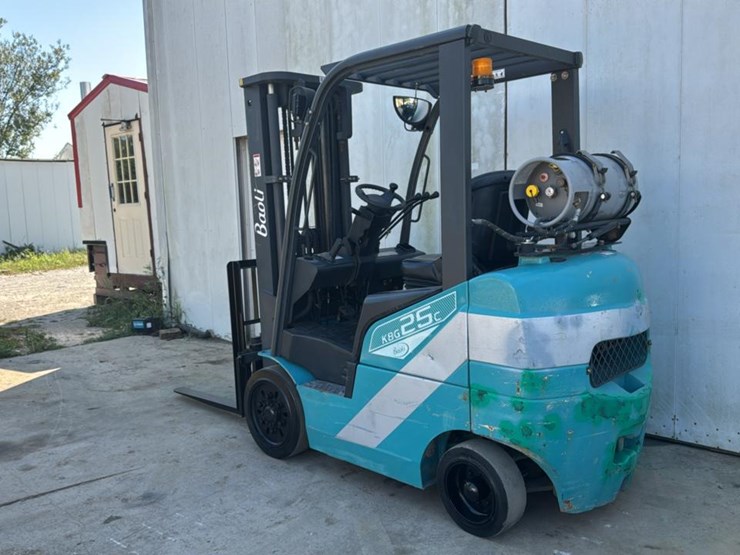 #1351-•-2018-baoli-kbg25c-forklift-image-3