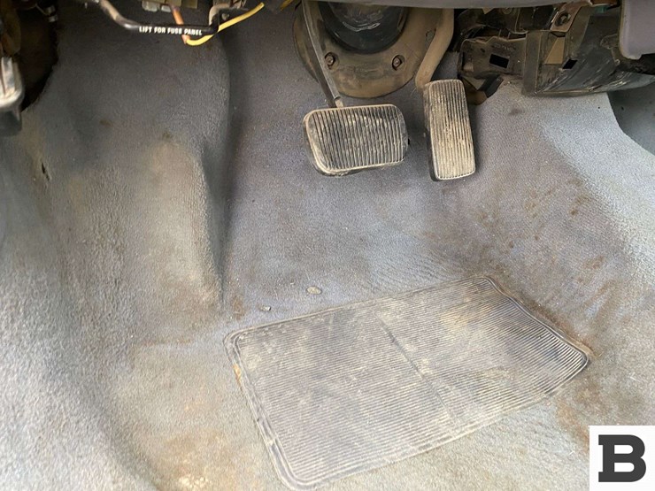 1994-mercury-sable-sedan-image-21