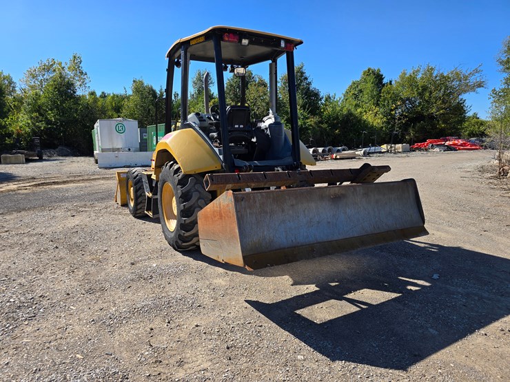 caterpillar-415f2-il-image-14