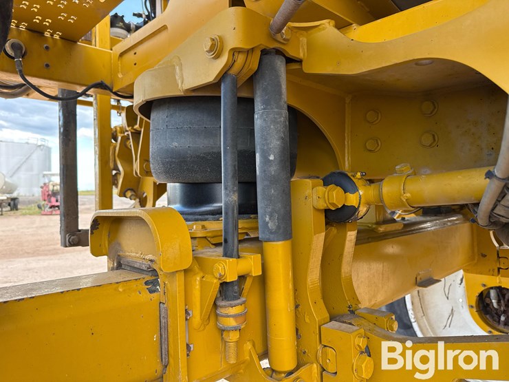 2001-ag-chem-rogator-1274-image-16