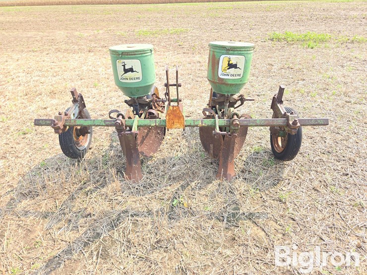 john-deere-2-image-2