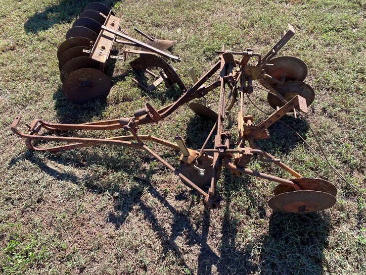 #93-•-#203-•-david-bradley-tractor-attachments-image-4