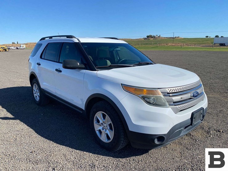 2013-ford-explorer-image-8