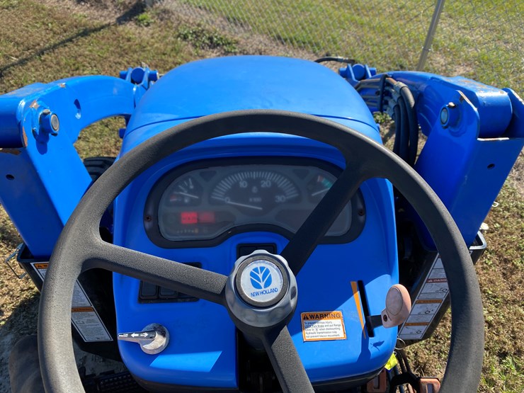 new-holland-tc35d-image-15