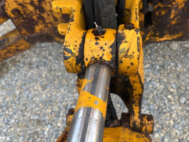 1990-deere-455g-image-31