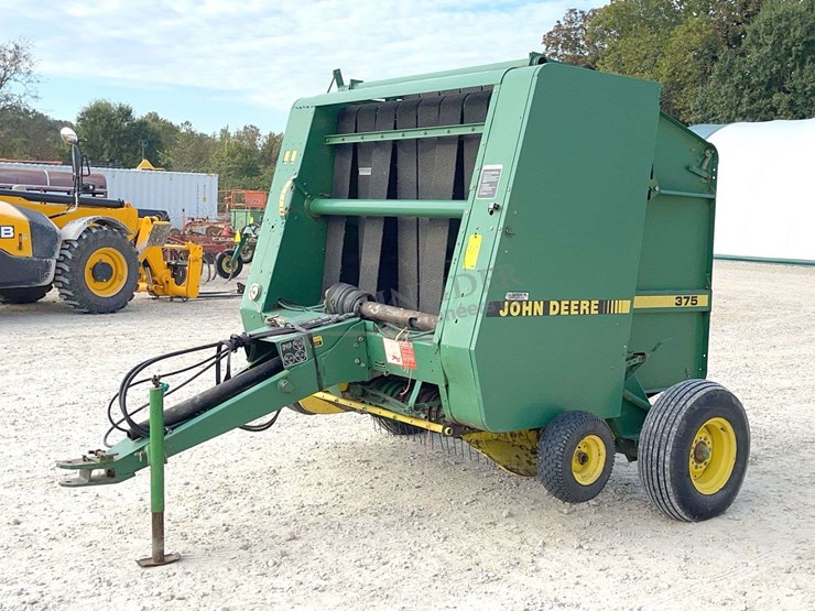 john-deere-375-image-2