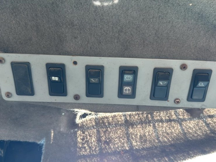 2003-caterpillar-525b-image-23